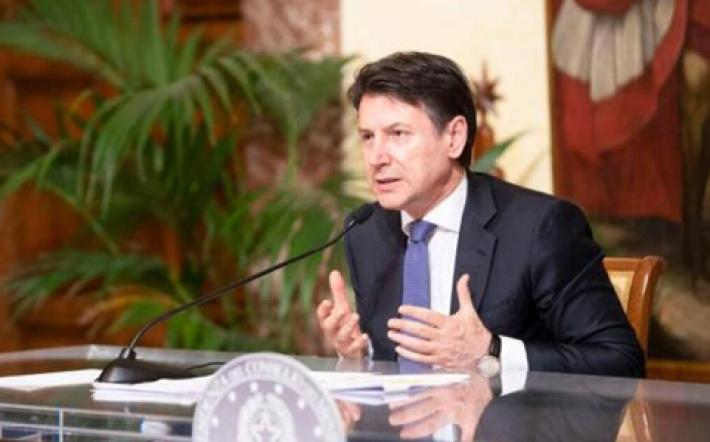 Conte apre una riflessione su spostamenti tra Comuni a Natale