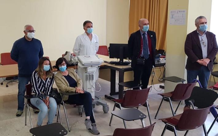 Ceva, inaugurato l’ecografo dedicato alla memoria di Fulvio Colombo, il volontario di Priola che raccolto fondi ed è stato ucciso dal Covid