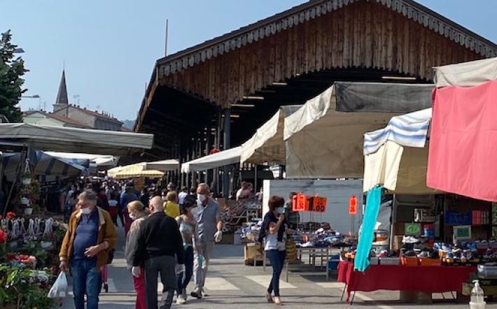 Mondovì: torna il mercato del sabato con piazza Ellero vietata alla sosta dalle 4 del mattino
