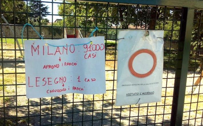 Lesegno: cartello al parco di un cittadino deluso, ma il sindaco rassicura: «Riapriremo presto»