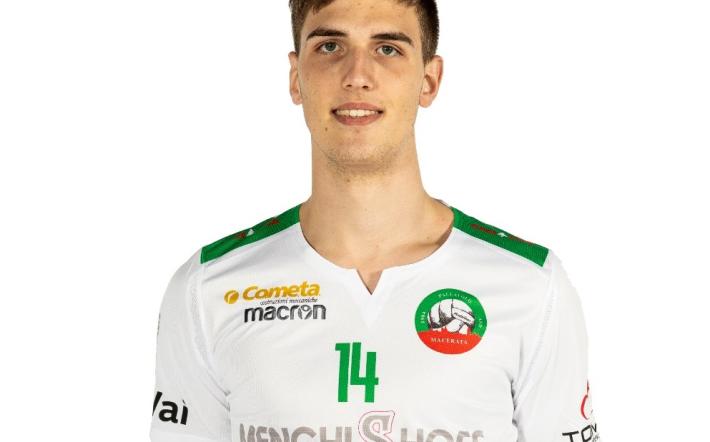 Il Vbc Synergy Mondovì chiude il reparto centrali con Manuel Bussolari
