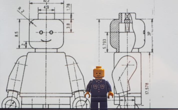 Tornare bambini a Murazzano si può grazie ad una mostra fotografica dedicata ai Lego