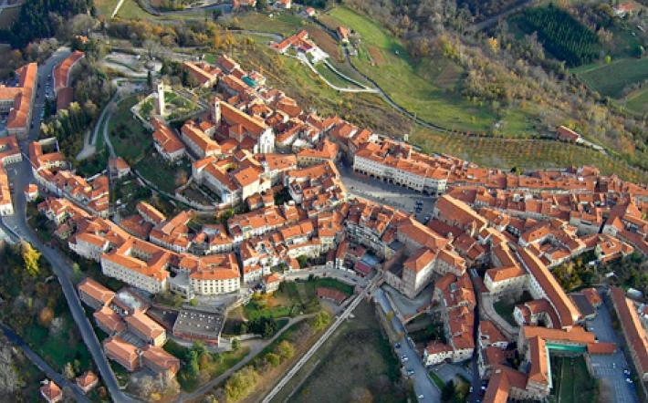 Mondov&igrave;: parte l&rsquo;area pedonale estiva in piazza Maggiore