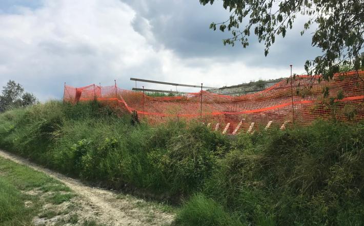 Monastero, i cittadini di via San Lorenzo aspettano proposte sull’antenna