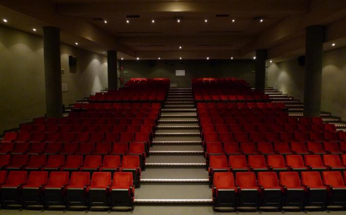 Stagione teatrale: biglietti e abbonamenti convertiti in “buoni acquisto”