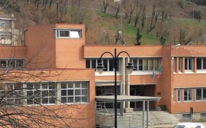 Scuola: tanti i nodi da sciogliere in vista della ripartenza