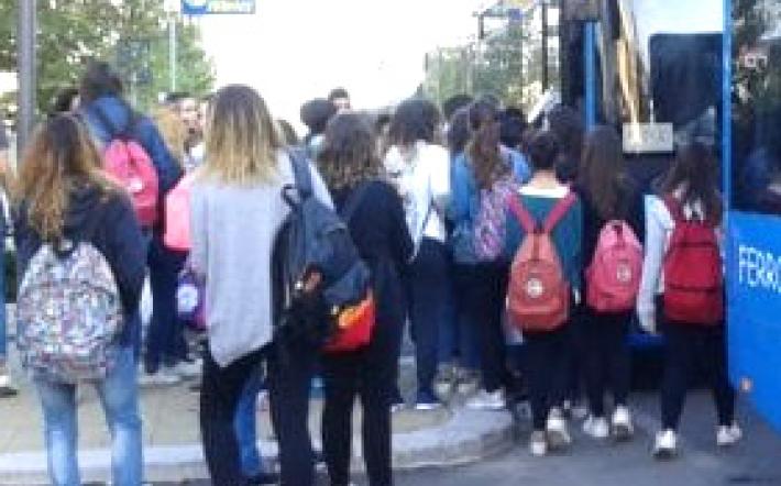 “Voucher trasporti” scade il 31 agosto. Grandabus: presentarsi al più presto agli sportelli