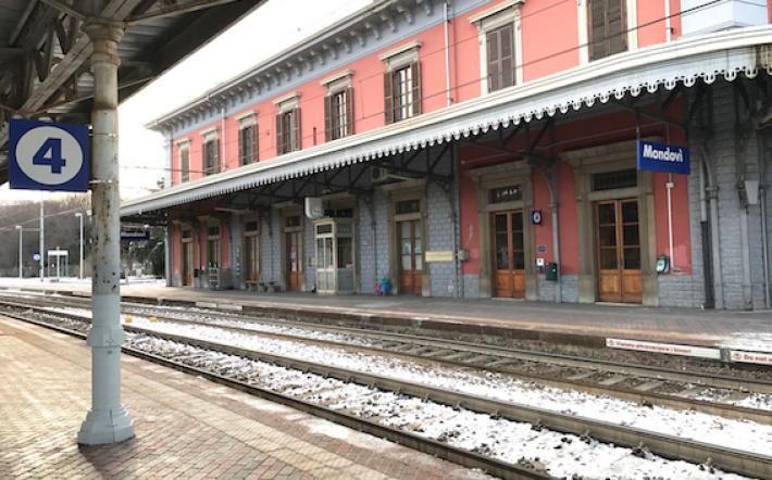 Treni, buone notizie per i pendolari: da lunedì sarà ripristinato quello delle 7.05 per Torino