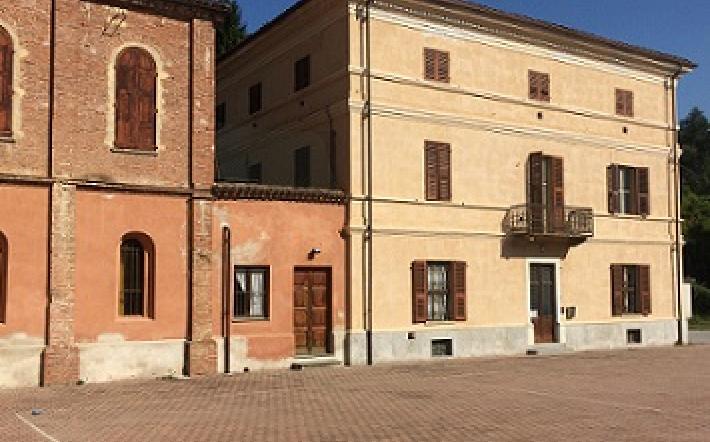 cortile parrocchia farigliano