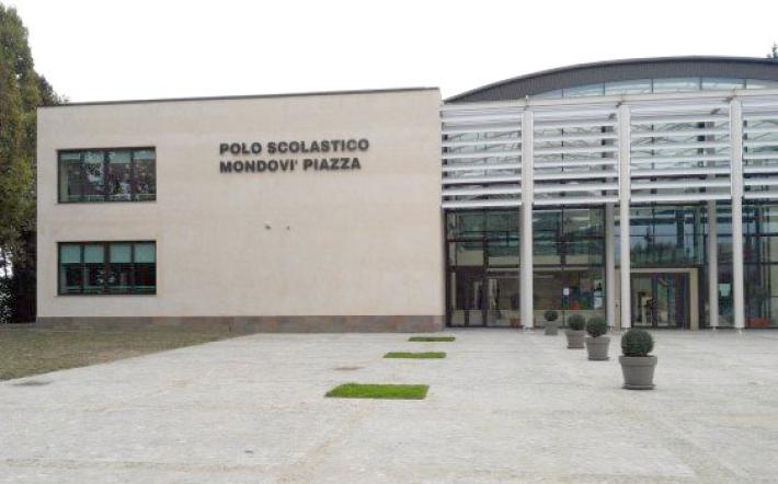 Mondovì, casi covid nelle scuole: medie di Piazza e scuola dell’Infanzia a Sant’Anna AvagninaClassi temporaneamente chiuse