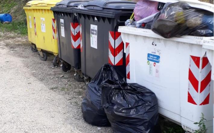 Mondovì: il Covid non ferma la distribuzione dei kit per la raccolta differenziata