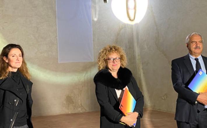 Inaugurata "E luce fu", la mostra voluta dalla Fondazione Crc 