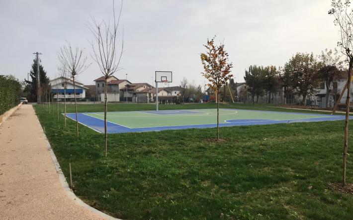 Sono arrivate le piante al parco Zucchi di Magliano Alpi