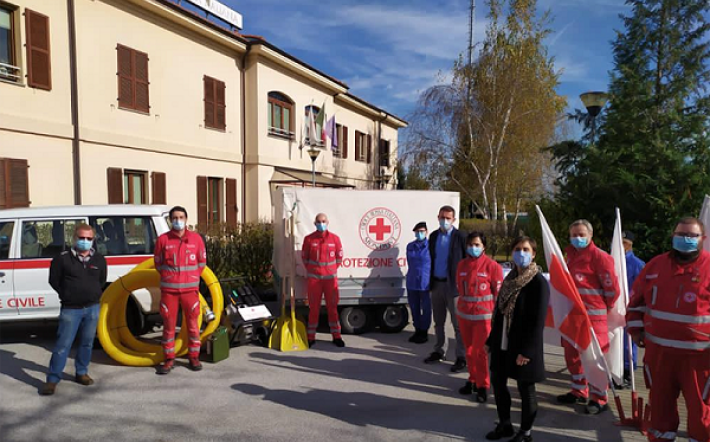 La Manitowoc dona una motopompa al Comitato Cri di Mondovì