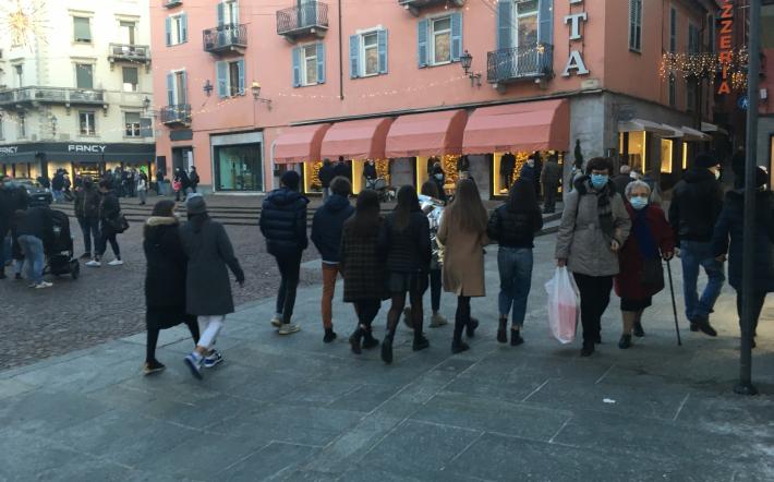 A Mondov&igrave; il Natale si illumina con il "finanziamento collettivo" e fa rima con la solidariet&agrave;