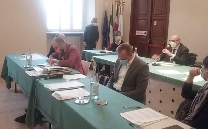 Mondovì, “Sacra Famiglia” in consiglio comunale: debito dimezzato, posti in Casa di Riposo da 105 a 70