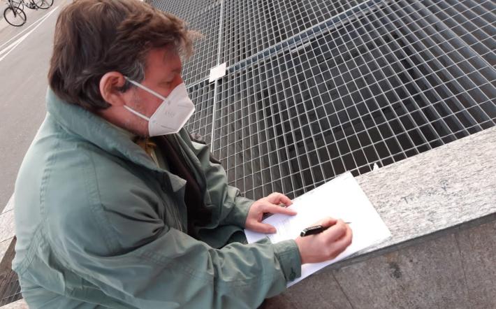 Anche Luca Mercalli ha firmato la petizione di Mondovivo: "Cementificare è un reato contro l'umanità"