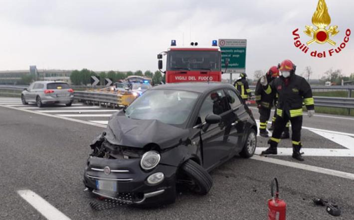 Incidente sulla A6 Torino Savona: quattro feriti, due auto coinvolte
