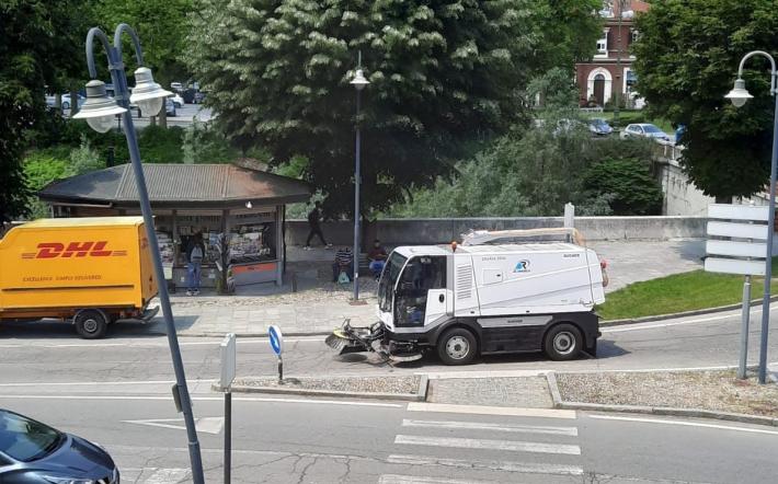 Mondovì: si sostituisce palo della luce