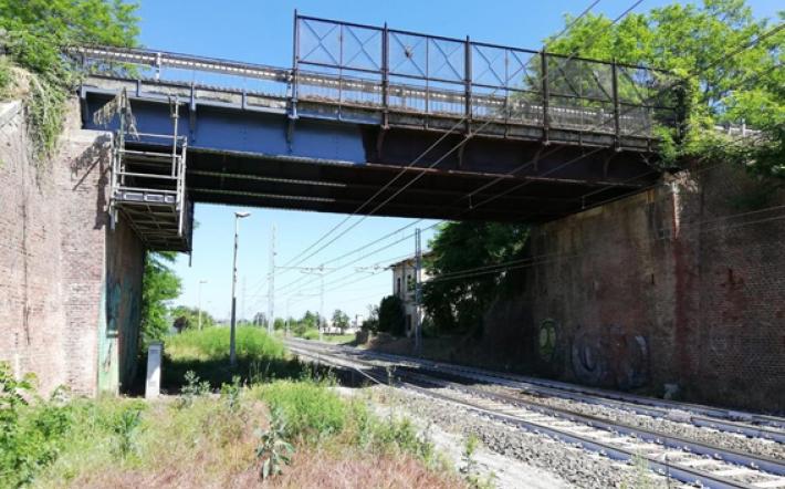 Linea ferroviaria Torino-Savona: saranno sostituiti i cavalcavia a Trinità e Magliano Alpi