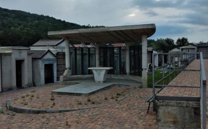 Ladri di rame e al cimitero di Monateso Vasco