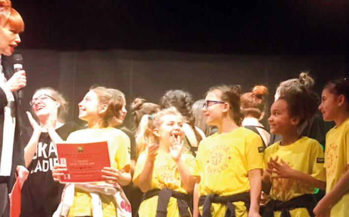 Notte delle Stelle 2021 a Mondovì: la passione di "chi vuole provarci" sul palco . Sabato sera, in piazza Perotti danza, recitazione, imitazioni, canto...