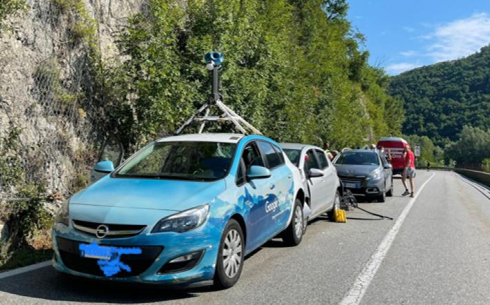 Bagnasco: tamponamento fra quattro auto, coinvolta quella di "Google Street View"
