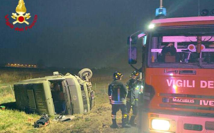 Incidente sulla Torino Savona: caravan esce fuori strada