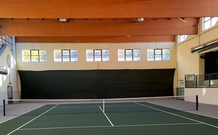 indoor tennis ceva