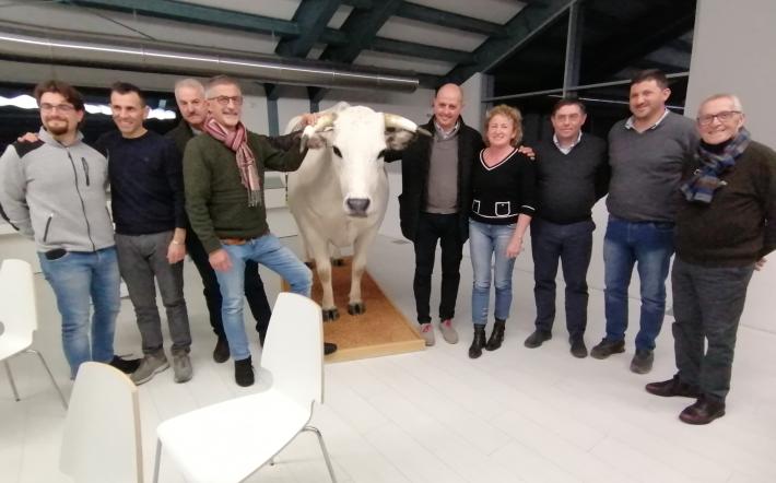 Confraternita del Bue Grasso di Carrù e del Gran Bollito: Dario Perucca è il 1° Gran Maestro