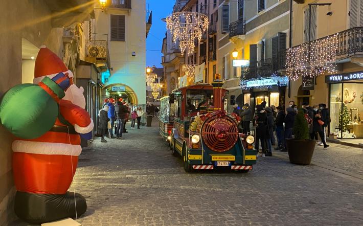 Feste di Natale, Capodanno ed Epifania con le regole anti covid: facciamo il punto