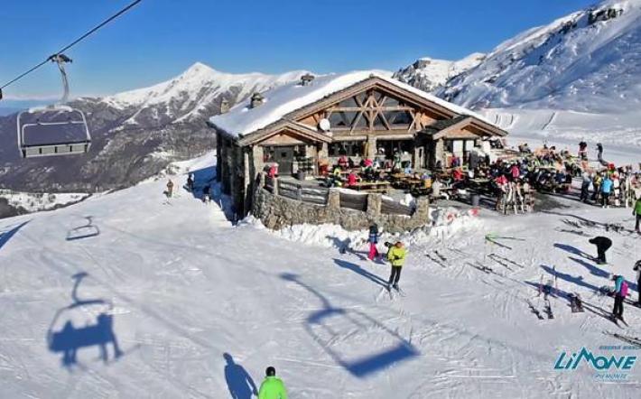 Poliziotta residente a Magliano Alpi perde la vita sulle piste di Limone Piemonte
