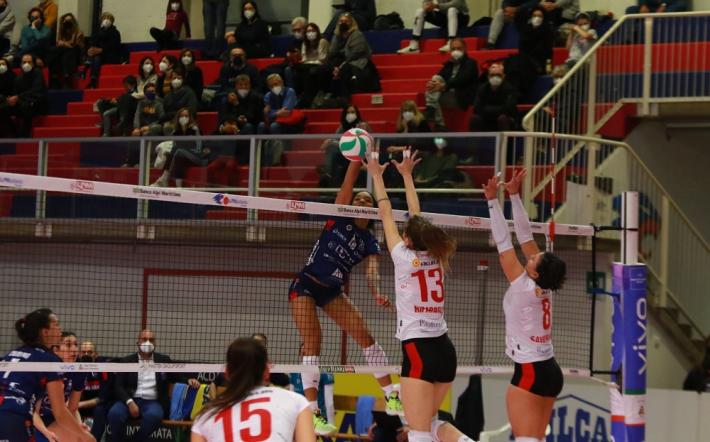Poker Lpm Bam Mondovì, steso anche Soverato