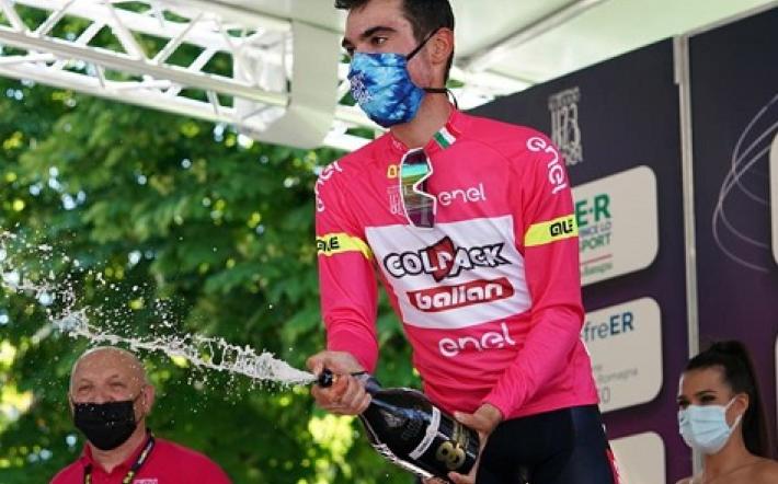 Maglia rosa U.23