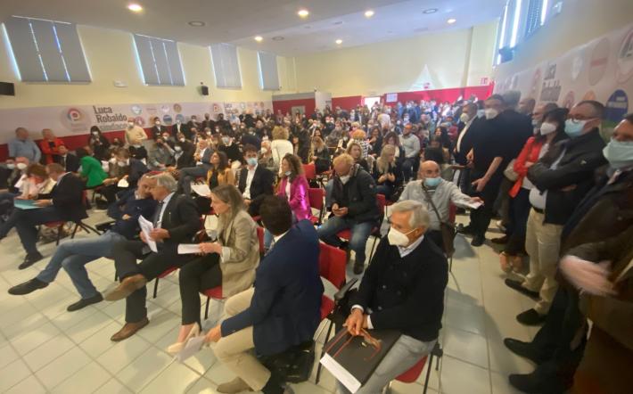 Mondovì, elezioni: per Robaldo il sostegno di 8 liste civiche e 128 candidati consiglieri. TUTTI I NOMI