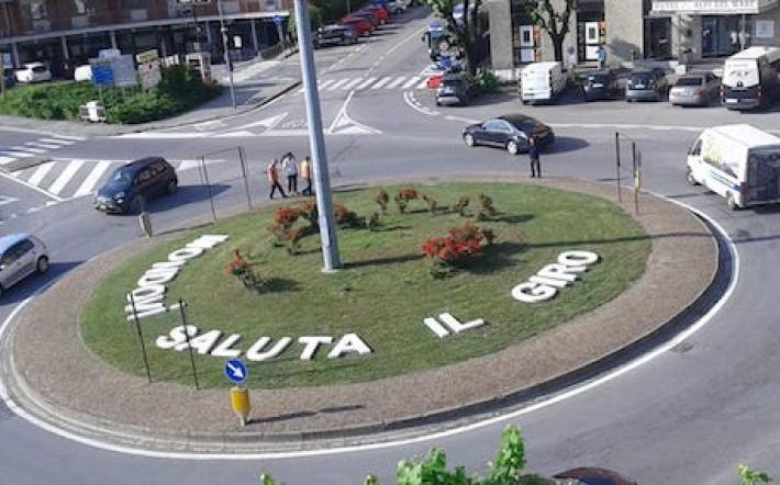 È il giorno del Giro d’Italia nella “Granda”. Mondovì saluta la corsa rosa