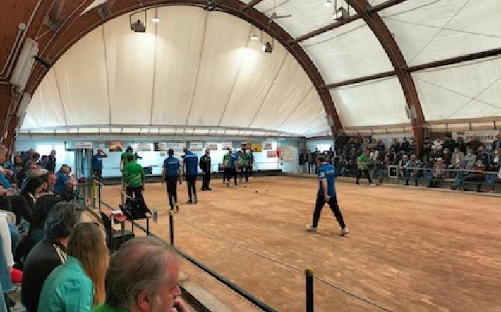 Mondovì, bocciodromo del Ferrone: partono i lavori di sostituzione del telo di copertura 