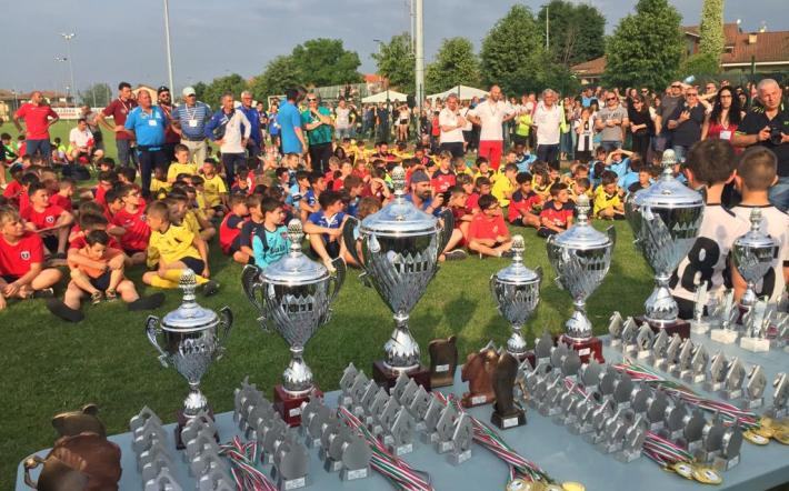 Oltre 50 squadre di giovani calciatori al Memoriale Federico Roccia