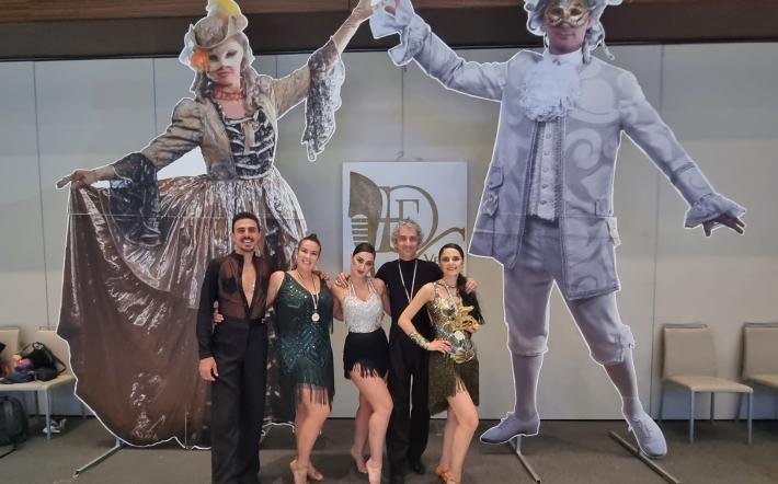 Emanuele, Elena, Luciana, Silvio e Francesca dopo le premiazioni