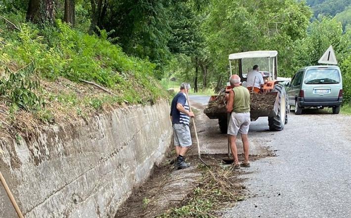 Briaglia: volontari al lavoro dopo il temporale
