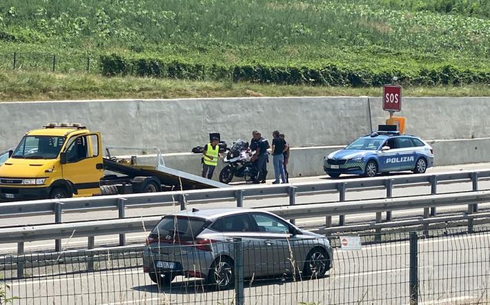 Incidente in autostrada a Ceva: centauro elitrasportato a Cuneo 