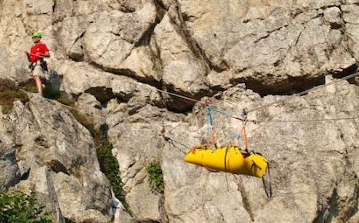 Barella “Rolly” donata dal Leo Club Mondovì al Soccorso Alpino impiegata nella prima esercitazione
