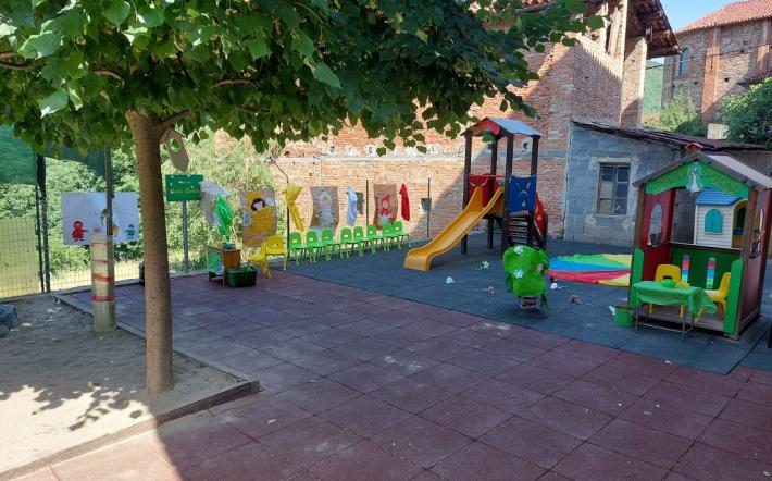 Torre: nuova pavimentazione al giardino dell’Asilo nel ricordo di Bruno Manuello