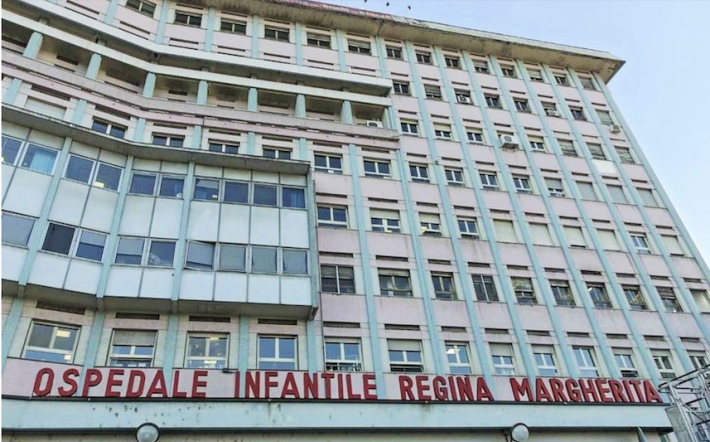 Bimbo ferito nell’incidente a Dogliani: le condizioni restano gravi