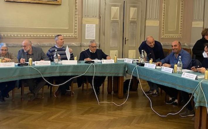 Mondovì: nasce l'Osservatorio sul commercio. Chi ne farà parte? che funzione avrà? Lo spiega il regolamento che pubblichiamo qui