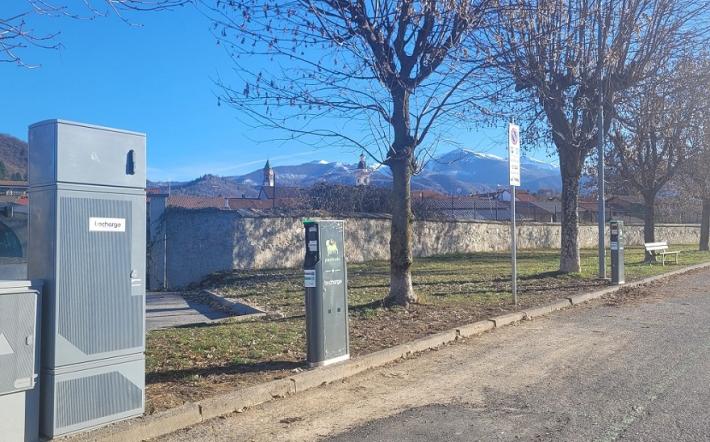 Chiusa Pesio: in funzione due nuove colonnine per le auto elettriche
