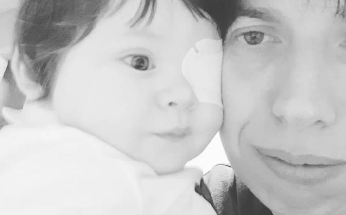 Il piccolo Leonardo con mamma Anna 