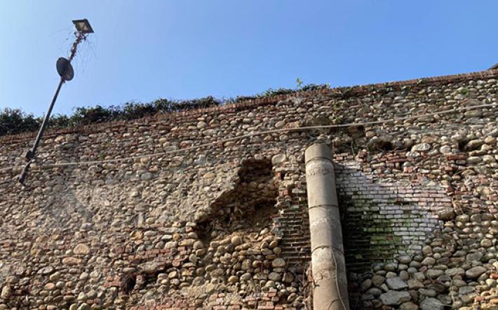 Mondovì, via Marchesi d'Ormea: si restringe la corsia per verifiche sui bastioni" 
