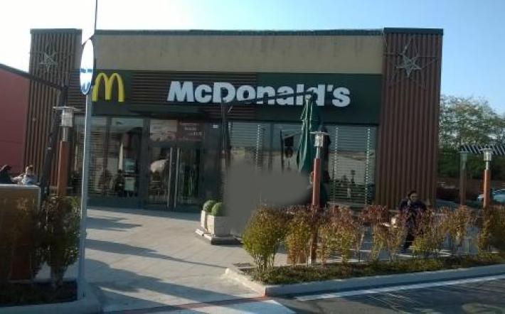 McDonald’s Mondovì cerca 12 persone per rafforzare il suo team. Selezioni l 19 aprile, in piazza Ellero. Pubblichiamo il link per registrarsi.