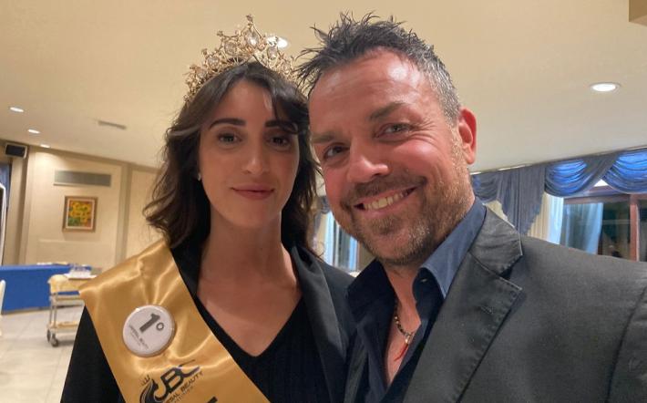 A Pianfei vince la bellezza di Valentina, modella di Carrù